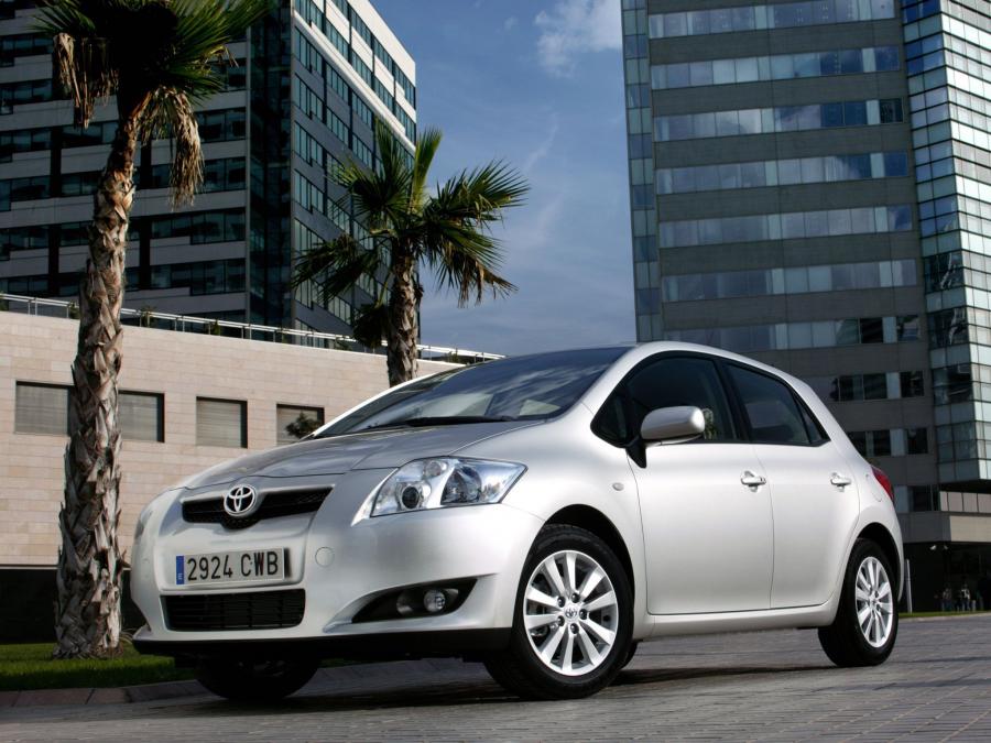  Toyota Auris 5-Door 2007 года  (фото 4 из 30)